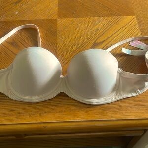 Victoria’s Secret pink nude wear everywhere  super push up strapless bra